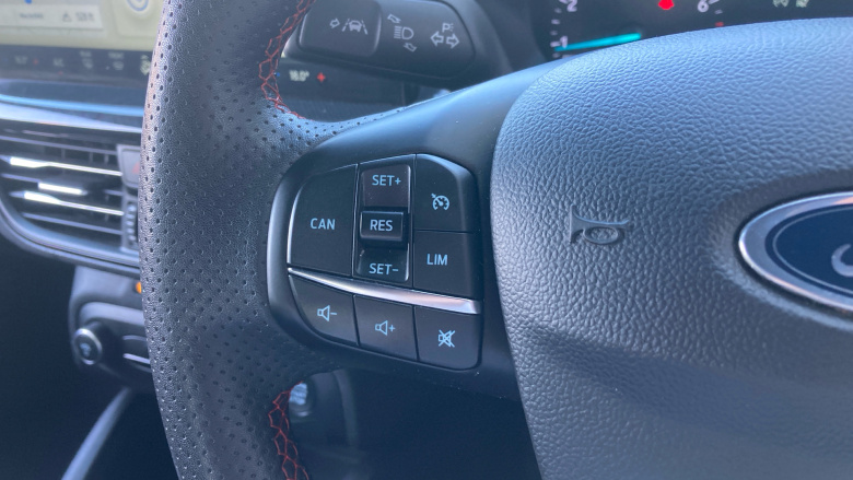 Ford Focus 1.0 EcoBoost ST-Line 5dr Petrol Hatchback